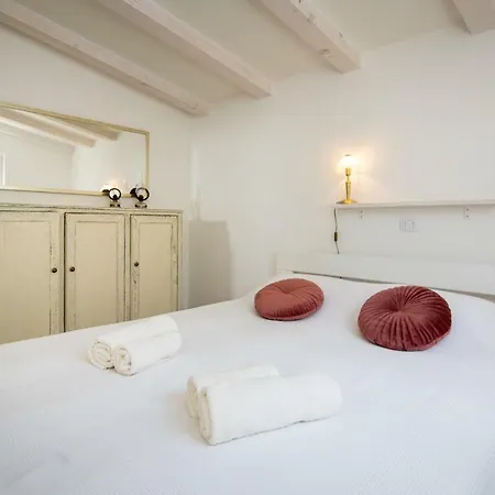 Feriehus Fiorenzo House *