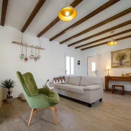 Fiorenzo House *