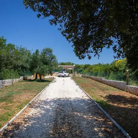 Fiorenzo House Hébergement de vacances