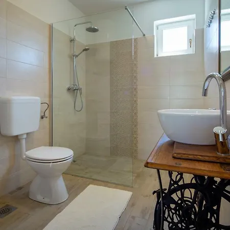 Fiorenzo House Hébergement de vacances Rovinj